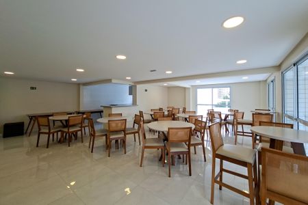 Apartamento para alugar com 90m², 2 quartos e 1 vagaÁrea comum - Salão de festas