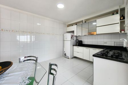 Apartamento à venda com 87m², 2 quartos e 1 vagaCozinha 