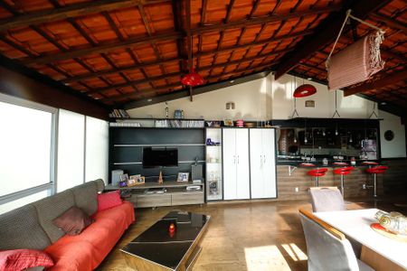 Casa à venda com 347m², 4 quartos e 2 vagas Casa à venda com 347m², 4 quartos e 2 vagasÁrea Gourmet