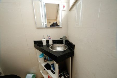 Casa à venda com 347m², 4 quartos e 2 vagas Casa à venda com 347m², 4 quartos e 2 vagasSuíte 3 Banheiro