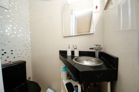 Casa à venda com 347m², 4 quartos e 2 vagas Casa à venda com 347m², 4 quartos e 2 vagasSuíte 3 Banheiro