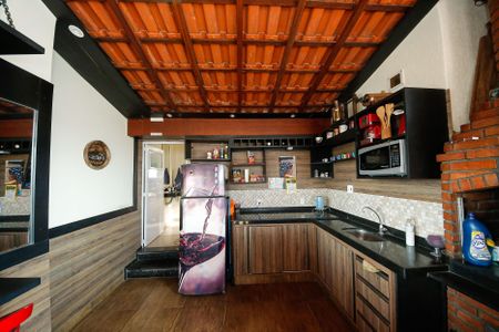 Casa à venda com 347m², 4 quartos e 2 vagas Casa à venda com 347m², 4 quartos e 2 vagasÁrea Gourmet