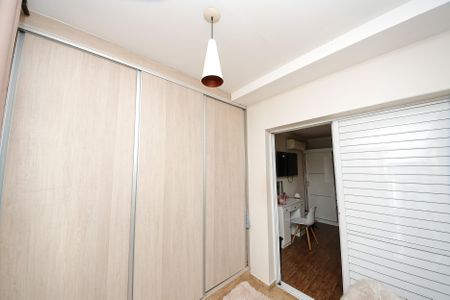 Casa à venda com 347m², 4 quartos e 2 vagas Casa à venda com 347m², 4 quartos e 2 vagasSuíte 1