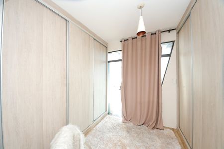 Casa à venda com 347m², 4 quartos e 2 vagas Casa à venda com 347m², 4 quartos e 2 vagasSuíte 1