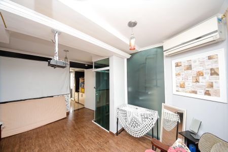 Casa à venda com 347m², 4 quartos e 2 vagas Casa à venda com 347m², 4 quartos e 2 vagasSuíte 2