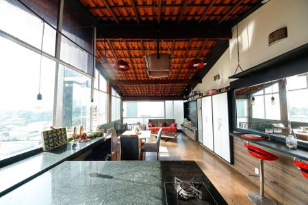 Casa à venda com 347m², 4 quartos e 2 vagas Casa à venda com 347m², 4 quartos e 2 vagasÁrea Gourmet