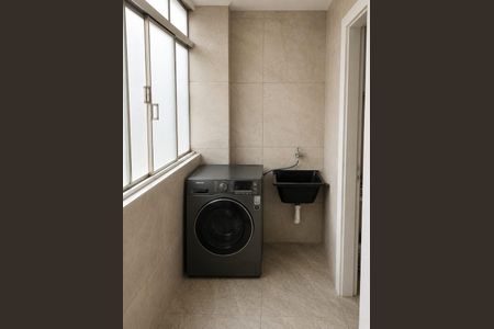 Área de serviço de apartamento à venda com 3 quartos, 97m² em Aclimação, São Paulo