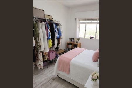 Apartamento à venda com 97m², 3 quartos e sem vaga Apartamento à venda com 97m², 3 quartos e sem vagaQuarto