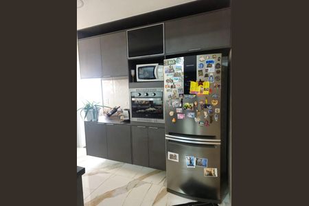 Apartamento à venda com 97m², 3 quartos e sem vaga Apartamento à venda com 97m², 3 quartos e sem vagaCozinha