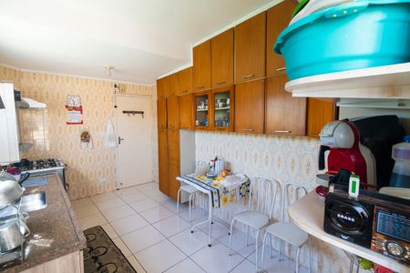 Casa à venda com 100m², 2 quartos e 2 vagas Casa à venda com 100m², 2 quartos e 2 vagasCozinha