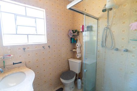 Casa à venda com 100m², 2 quartos e 2 vagasBanheiro