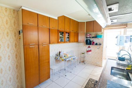 Casa à venda com 100m², 2 quartos e 2 vagasCozinha