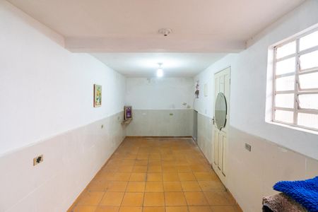 Casa à venda com 100m², 2 quartos e 2 vagasDepósito