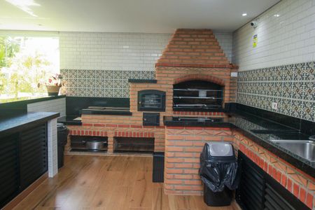 Apartamento à venda com 160m², 4 quartos e 2 vagasChurrasqueira