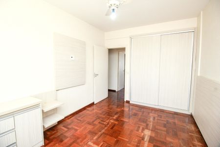 Apartamento à venda com 160m², 4 quartos e 2 vagasQuarto 1