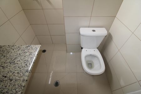 Apartamento à venda com 58m², 3 quartos e sem vagaBanheiro Social