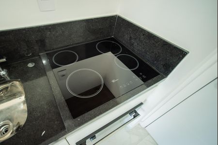 Cozinha de kitnet/studio para alugar com 1 quarto, 26m² em Indianópolis, São Paulo