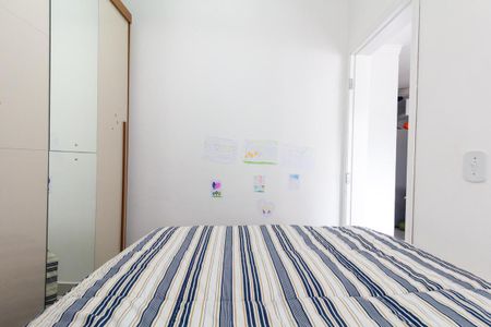 Quarto 1 de apartamento para alugar com 2 quartos, 34m² em Vila Dalila, São Paulo