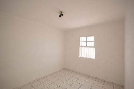 Quarto 1 de casa para alugar com 1 quarto, 50m² em Vila Medeiros, São Paulo