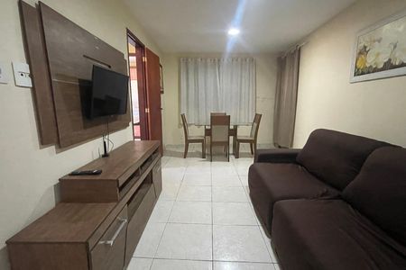 Casa para alugar com 54m², 2 quartos e sem vaga Casa para alugar com 54m², 2 quartos e sem vagaSala