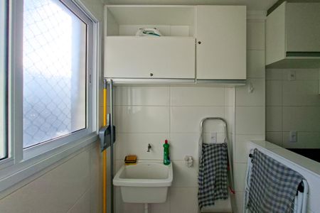 Apartamento para alugar com 64m², 1 quarto e 1 vagaÁrea de Serviço