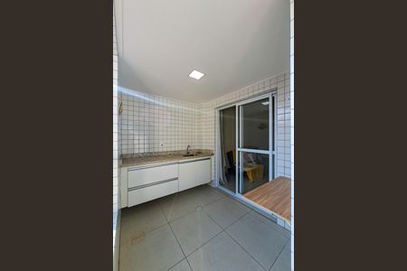 Apartamento para alugar com 64m², 1 quarto e 1 vagaSacada