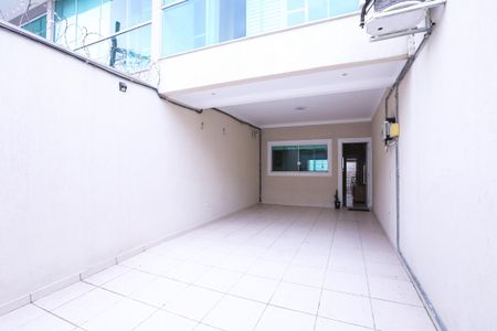 Casa para alugar com 207m², 4 quartos e 2 vagas Casa para alugar com 207m², 4 quartos e 2 vagasGaragem