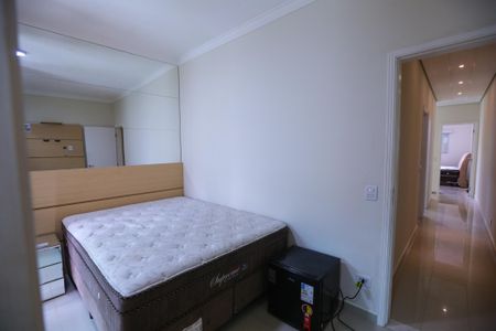 Casa para alugar com 207m², 4 quartos e 2 vagas Casa para alugar com 207m², 4 quartos e 2 vagasSuíte