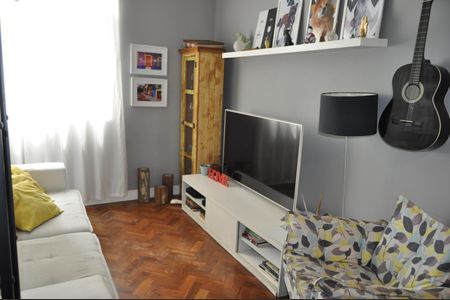 Sala de apartamento para alugar com 2 quartos, 60m² em Riachuelo, Rio de Janeiro