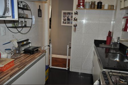 Apartamento à venda com 60m², 2 quartos e sem vagaCozinha