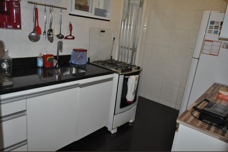 Apartamento à venda com 60m², 2 quartos e sem vagaCozinha