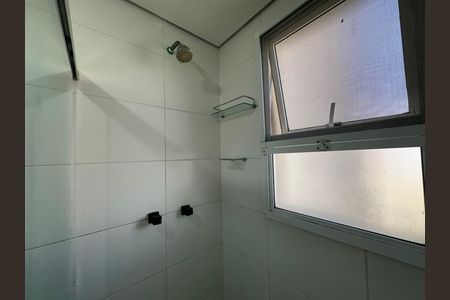 Apartamento para alugar com 70m², 3 quartos e 2 vagas Apartamento para alugar com 70m², 3 quartos e 2 vagasBanheiro da Suíte