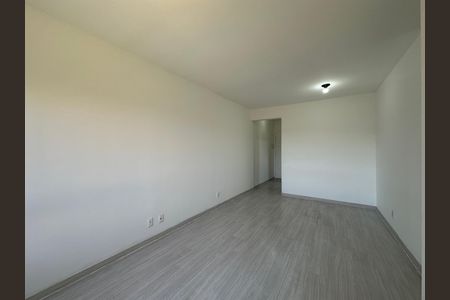 Apartamento para alugar com 70m², 3 quartos e 2 vagas Apartamento para alugar com 70m², 3 quartos e 2 vagasSala