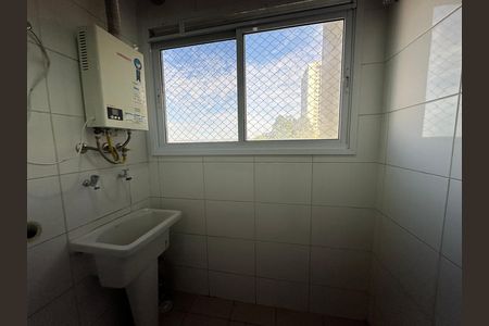 Área de Serviço de apartamento para alugar com 3 quartos, 70m² em Vila Iracema, Barueri