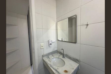 Apartamento para alugar com 70m², 3 quartos e 2 vagas Apartamento para alugar com 70m², 3 quartos e 2 vagasBanheiro da Suíte
