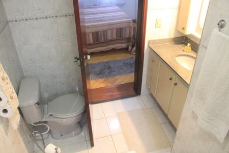 Apartamento à venda com 96m², 3 quartos e 1 vagaBanheiro da Suíte