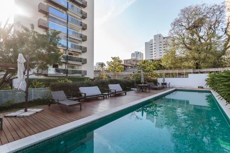 Apartamento à venda com 74m², 1 quarto e 1 vaga Apartamento à venda com 74m², 1 quarto e 1 vagaÁrea comum - Piscina