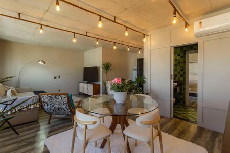 Apartamento à venda com 74m², 1 quarto e 1 vaga Apartamento à venda com 74m², 1 quarto e 1 vagaSala