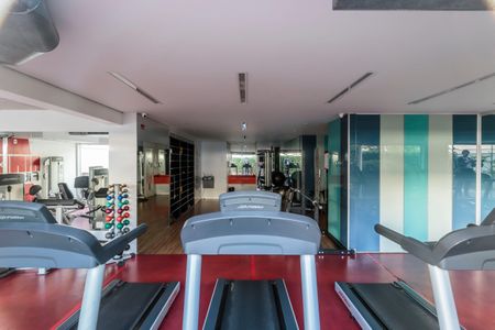 Apartamento à venda com 74m², 1 quarto e 1 vaga Apartamento à venda com 74m², 1 quarto e 1 vagaÁrea comum - Academia