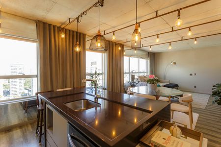 Apartamento à venda com 74m², 1 quarto e 1 vaga Apartamento à venda com 74m², 1 quarto e 1 vagaSala