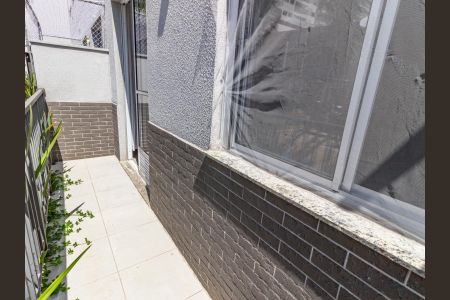 Apartamento à venda com 30m², 1 quarto e sem vaga Apartamento à venda com 30m², 1 quarto e sem vagaVaranda