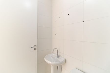 Apartamento à venda com 32m², 2 quartos e sem vaga Apartamento à venda com 32m², 2 quartos e sem vagaBanheiro