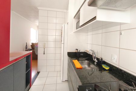 Apartamento à venda com 44m², 2 quartos e 1 vaga Apartamento à venda com 44m², 2 quartos e 1 vagaCozinha