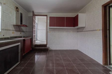 Casa para alugar com 200m², 2 quartos e 1 vaga Casa para alugar com 200m², 2 quartos e 1 vagaCozinha