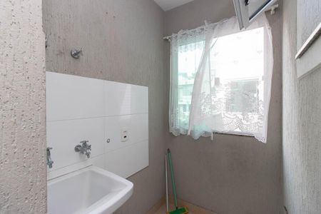 Apartamento para alugar com 40m², 2 quartos e 1 vaga Apartamento para alugar com 40m², 2 quartos e 1 vagaÁrea de Serviço