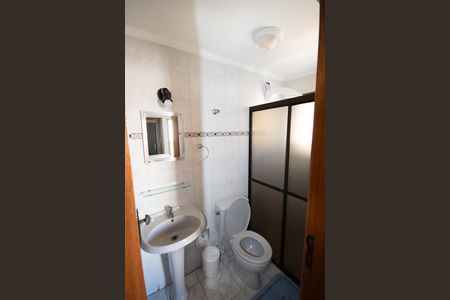 Apartamento para alugar com 85m², 2 quartos e 1 vaga Apartamento para alugar com 85m², 2 quartos e 1 vagaBanheiro da Suíte 1