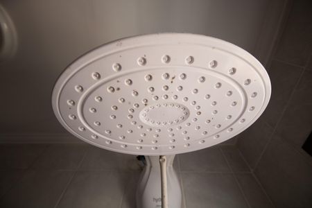 Apartamento para alugar com 85m², 2 quartos e 1 vaga Apartamento para alugar com 85m², 2 quartos e 1 vagaBanheiro da Suíte 1