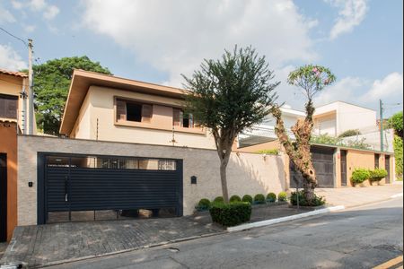 Fachada de casa à venda com 4 quartos, 340m² em Planalto Paulista, São Paulo