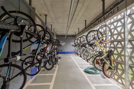 Studio à venda com 29m², 1 quarto e 1 vaga Studio à venda com 29m², 1 quarto e 1 vagaÁrea comum - Bicicletário