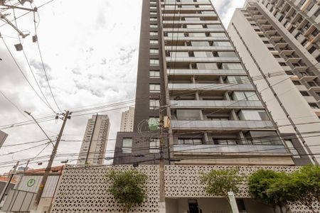 Studio à venda com 29m², 1 quarto e 1 vaga Studio à venda com 29m², 1 quarto e 1 vagaFachada